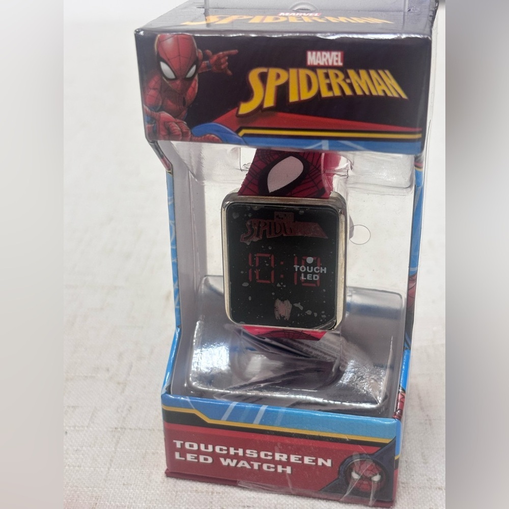 Marvel Spider-Man Red and Black Kids Touchscreen LED Watch - Picture 3 of 9